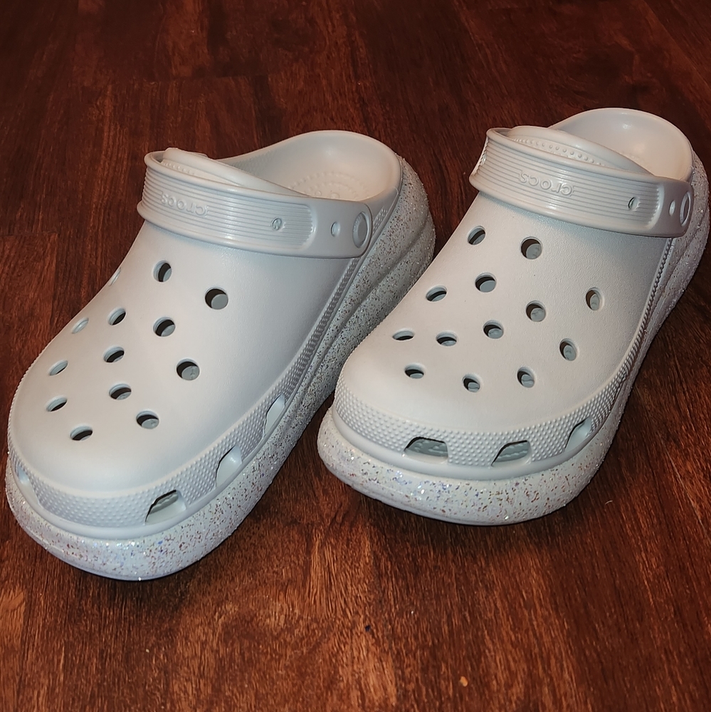 NWOT GREY Platform Crocs